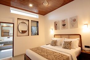 Sand Cliff Villa