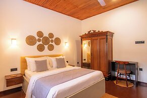 Sand Cliff Villa