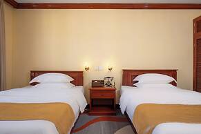 Domi Hotel