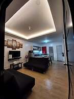 3 x 2BR each good for 12pax 3km to beach