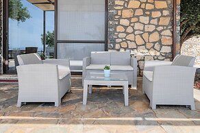 Souda Bay Cottage