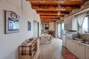 Souda Bay Cottage