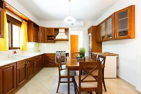 Stefanakos House