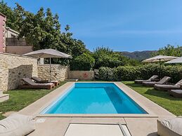 River View Villa