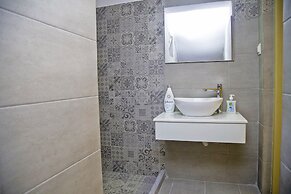 Areopolis Art Apartment