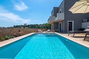 Villaki House