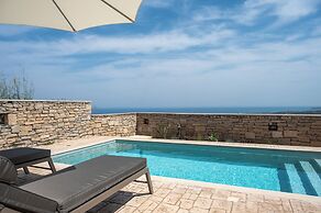 Villaki House