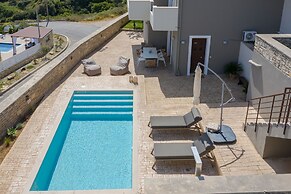 Villaki House