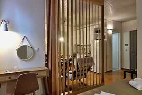 Helianthi Apartment