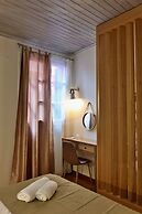 Helianthi Apartment