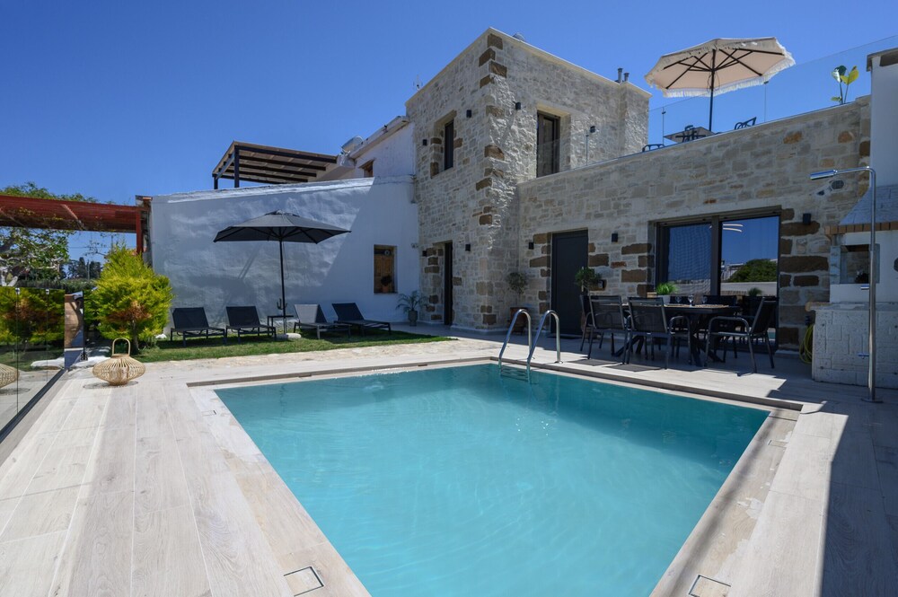 Stone Project Villa
