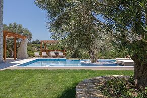 Thyme Villa