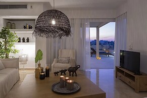 Helen Luxury Holiday House