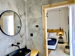 Ionias Seaside Apartment