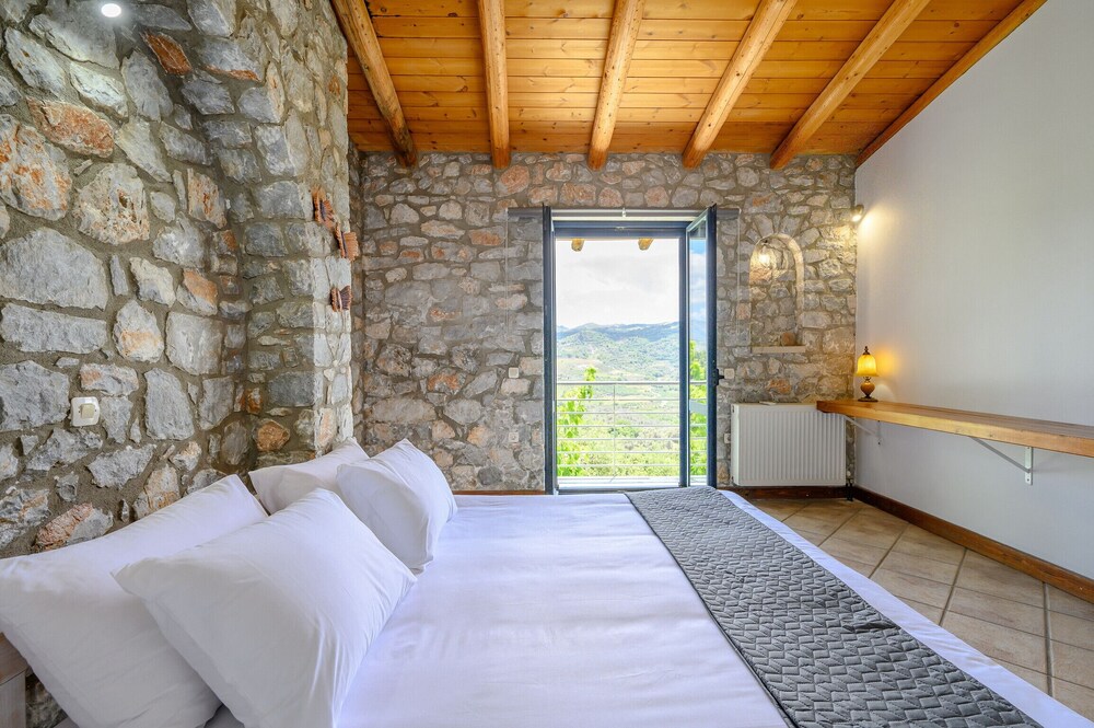 Manousaki Villa