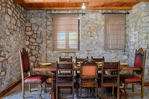 Manousaki Villa