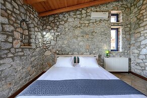 Manousaki Villa