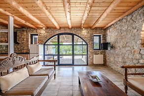 Manousaki Villa