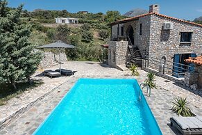 Rozare Villa
