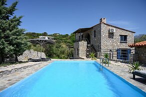 Rozare Villa