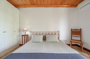 Rozare Villa