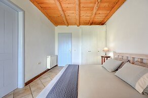 Rozare Villa