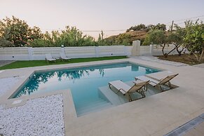 Villa Panormo Crete