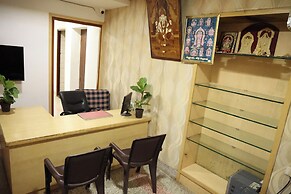Aaru Residency