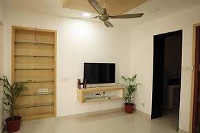 Aaru Residency