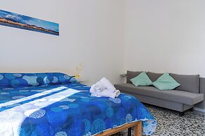 Blue Apartment Beach Vista