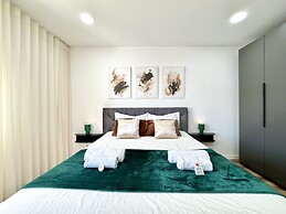 Albufeira Shine by Homing