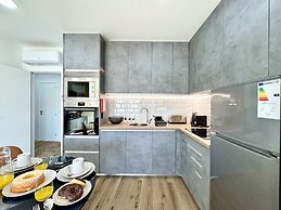 Albufeira Shine by Homing