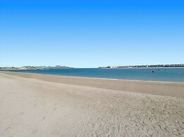 c Beach Front Studio