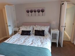 The Coach House- Canonbie
