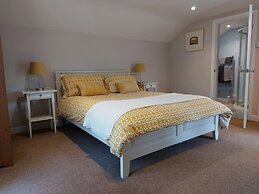The Coach House- Canonbie