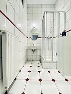 Bright and Spacious 2BR Flat Westbahnhof