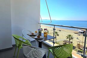 Brisa Del Mar Beachfront Apartment 115