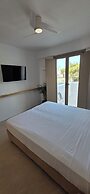 Reya Suites