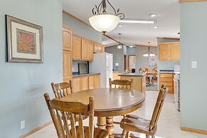 8 Mi to Dtwn Rochester: Peaceful Home w/ Deck!