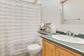 8 Mi to Dtwn Rochester: Peaceful Home w/ Deck!