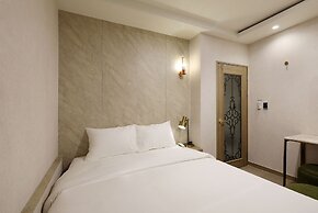 The Stay
