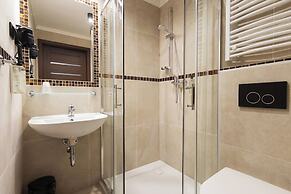Noclegi Hit Rooms & Apartments