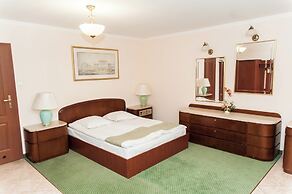 Noclegi Hit Rooms & Apartments