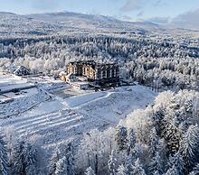 Kazalnica Family & Conference