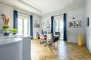 Elite Art Palace by Napoliapartments