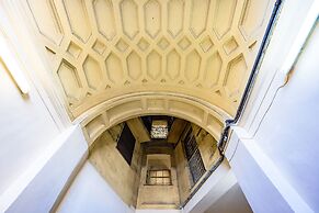 Elite Art Palace by Napoliapartments
