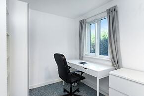 Montpellier Road 127
