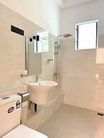 Pearl Kingdom Hotel & Resort