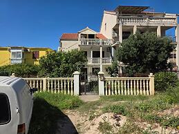 Antica Private Apartment Komiza