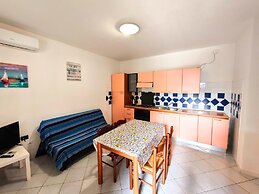 Apartment With Pool and Private Parking